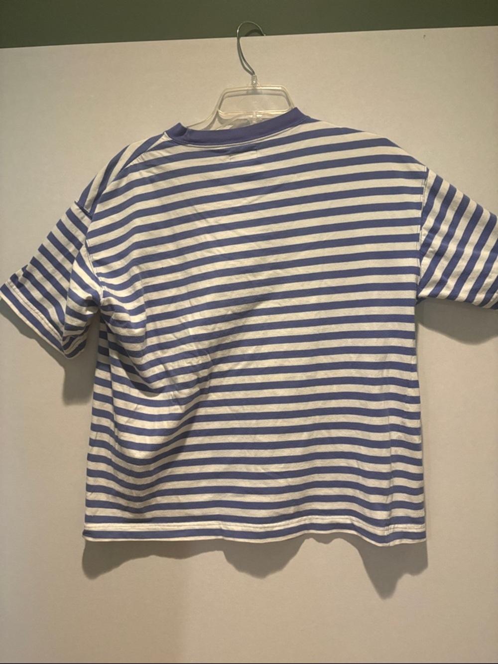 Vintage Esprit Women's Front Pocket T-shirt. Stripes. Size Medium. - Picture 7 of 12